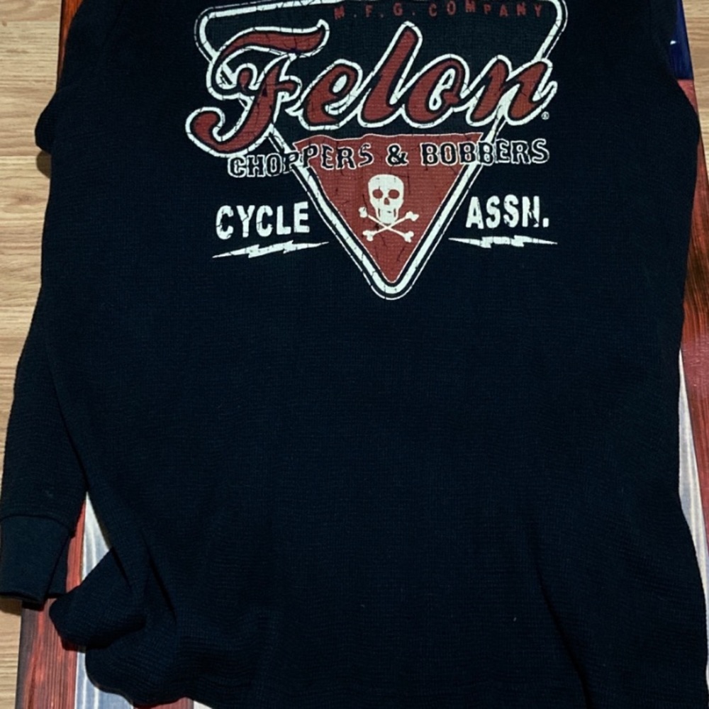 Men’s felony clothing company thermal